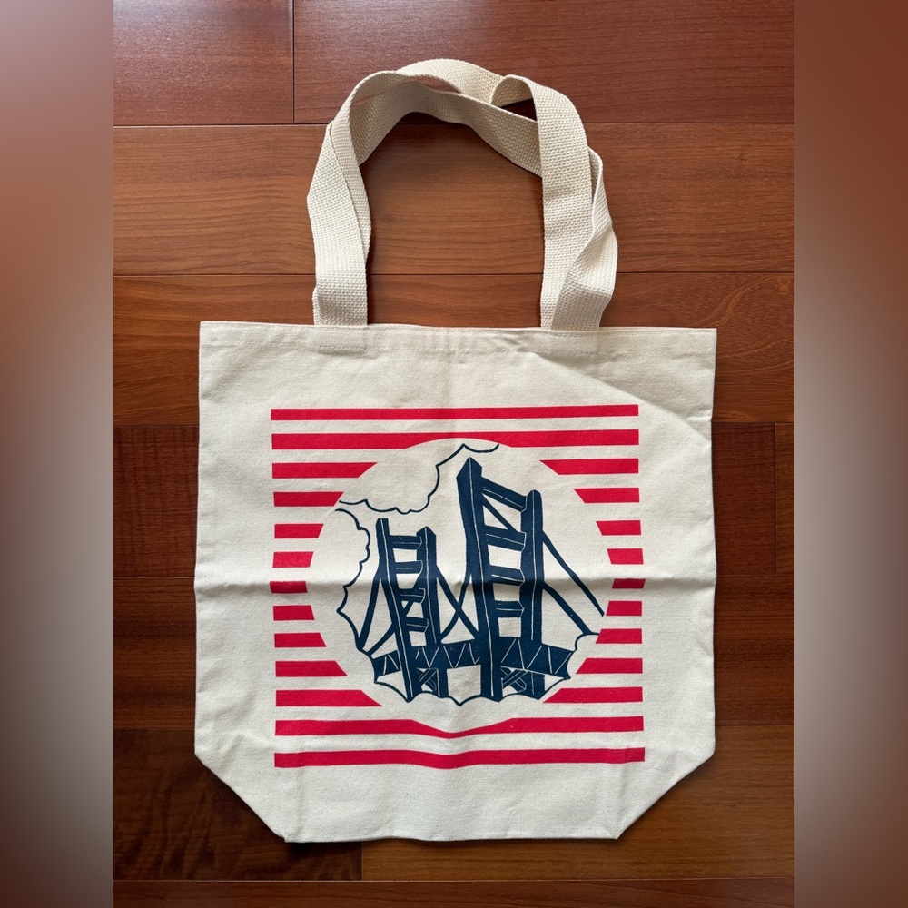 Canvas Tote Bag w/ SF Golden Gate Bridge design (new, never used)